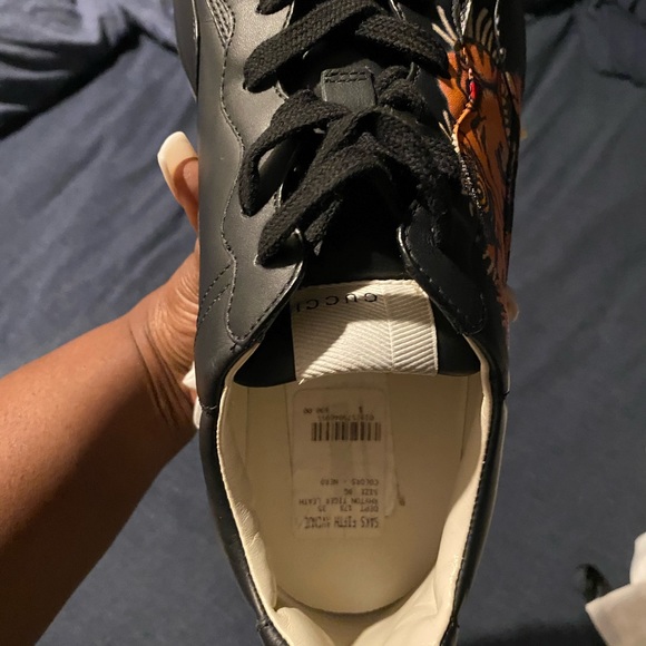 Men’s Gucci Sneaker - Picture 10 of 14